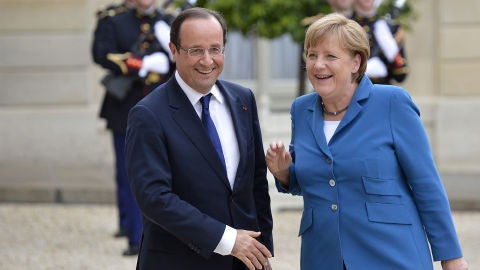 Hollande y Merkel acercan posturas antes de la cumbre