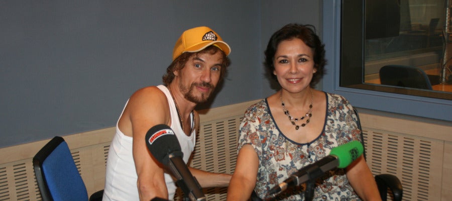 Macaco con Isabel Gemio Macaco con Isabel Gemio