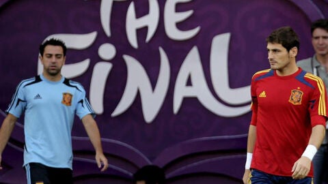 Casillas y Xavi, en un entrenamiento.
