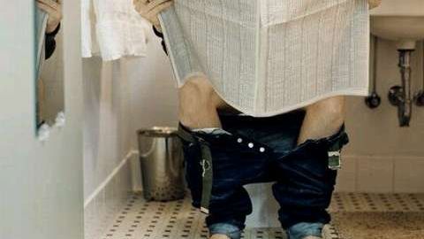 Leer en el ba&ntilde;o