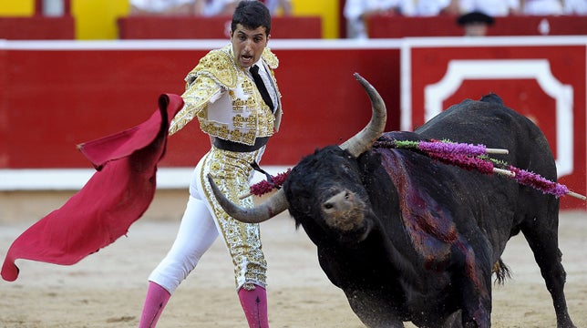 Pedro Javier Cáceres: 'Javier Castaño posiblemente tenga fractura de clavícula' Pedro Javier Cáceres: 'Javier Castaño posiblemente tenga fractura de clavícula'