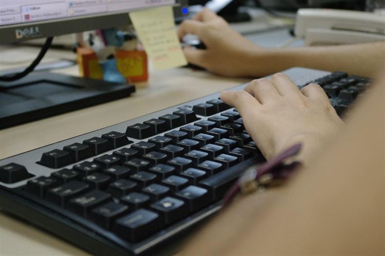 Elche registra 36 ciberataques diarios en equipos y redes informáticas durante 2020 Elche registra 36 ciberataques diarios en equipos y redes informáticas durante 2020