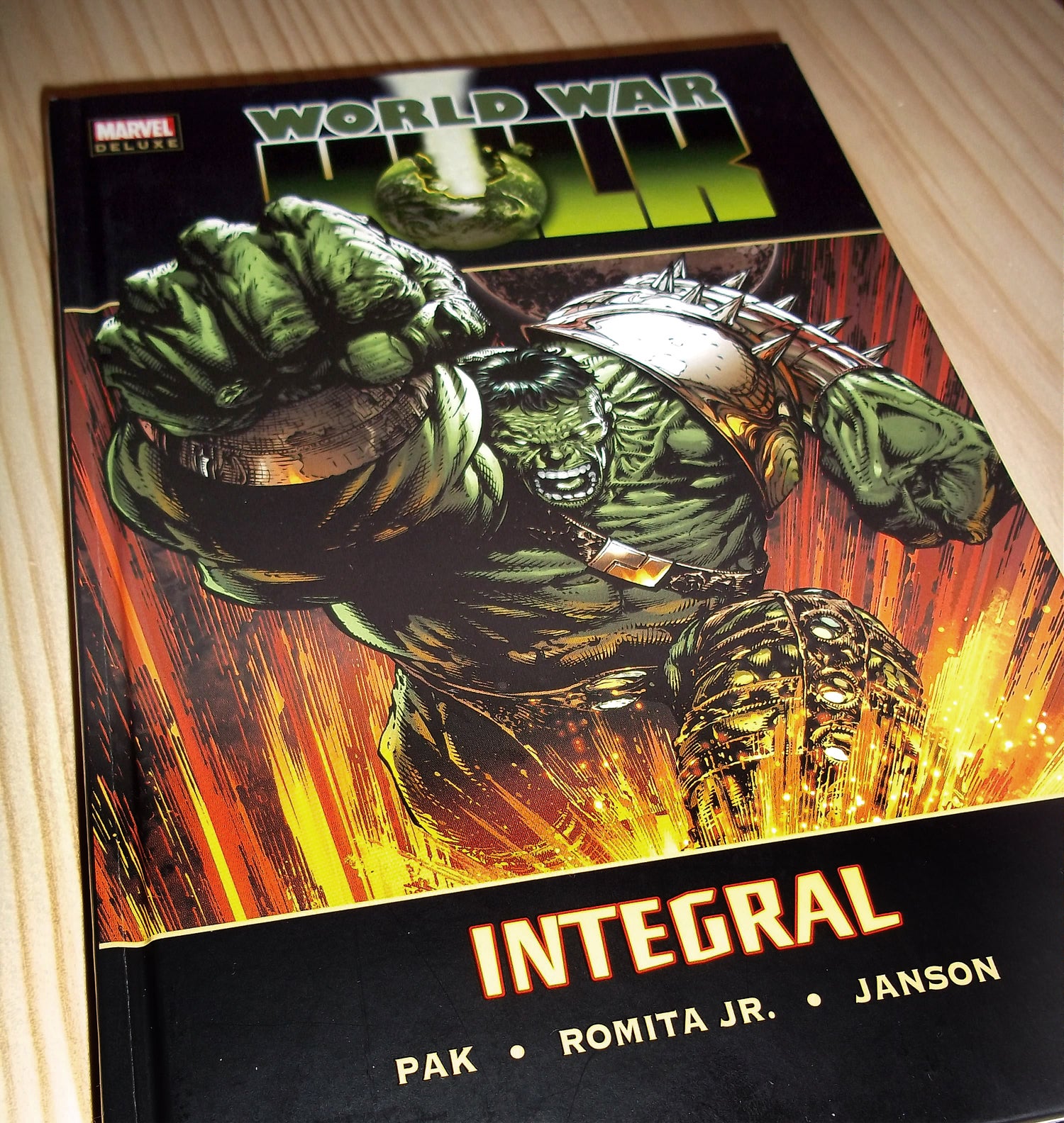 WORLD WAR HULK: repartiendo de lo lindo. WORLD WAR HULK: repartiendo de lo lindo.