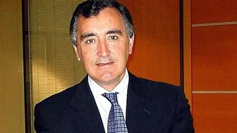 El presidente de NovaGalicia Banco pide perdón El presidente de NovaGalicia Banco pide perdón