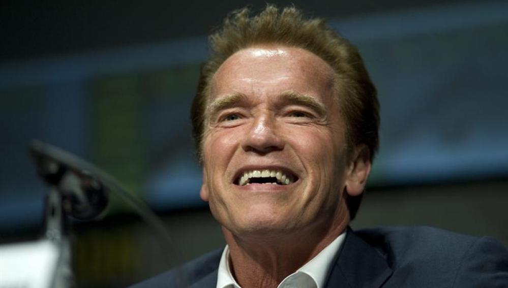 Arnold Schwarzenegger en la Comic-Con presentando nueva película