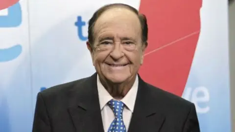 Uribarri, en una aparición en TVE Uribarri, en una aparición en TVE