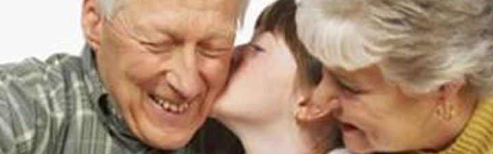 La implicación de los abuelos en el cuidado de sus nietos ¿Cuáles son los límites para recurrir a ellos?