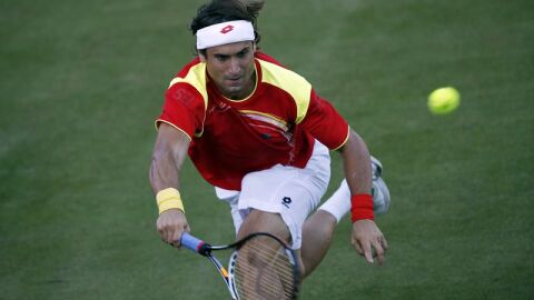 Ferrer sigue adelante en Londres 2012