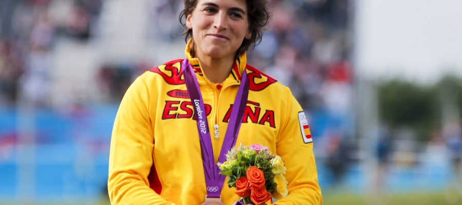 Maialen Chourraut, sonriente con su medalla de bronce Maialen Chourraut, sonriente con su medalla de bronce