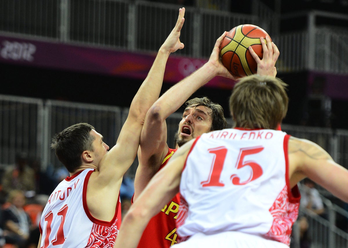 España tropieza ante Rusia España tropieza ante Rusia