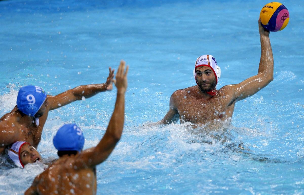 España se cita con Montenegro tras la derrota ante Italia España se cita con Montenegro tras la derrota ante Italia