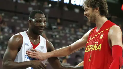 Gasol en un momento del encuentro Gasol en un momento del encuentro