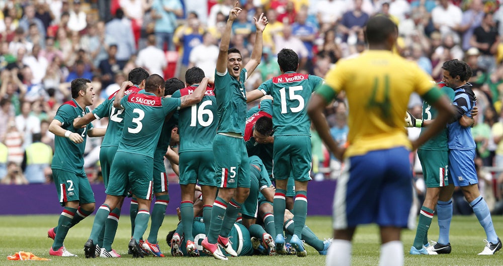 México da la sorpresa y deja a Brasil con el oro en los labios México da la sorpresa y deja a Brasil con el oro en los labios