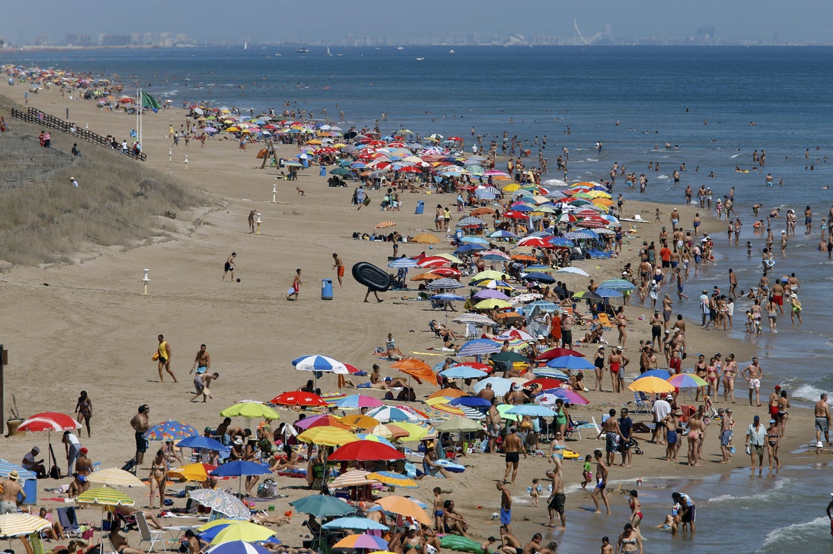 El Gabinete: Turismo El Gabinete: Turismo