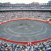 Plaza de toros de Bilbao Plaza de toros de Bilbao