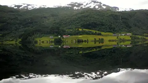 María José Fernández: los Fiordos de Noruega, ¿vemos la realidad o una proyección de nosotros mismos? María José Fernández: los Fiordos de Noruega, ¿vemos la realidad o una proyección de nosotros mismos?