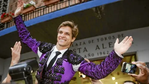 'El Juli' a hombros en Bilbao 'El Juli' a hombros en Bilbao