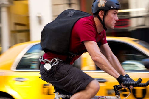 Piensa en bici: Se reduce la edad obligatoria para llevar casco a los 16 años Piensa en bici: Se reduce la edad obligatoria para llevar casco a los 16 años