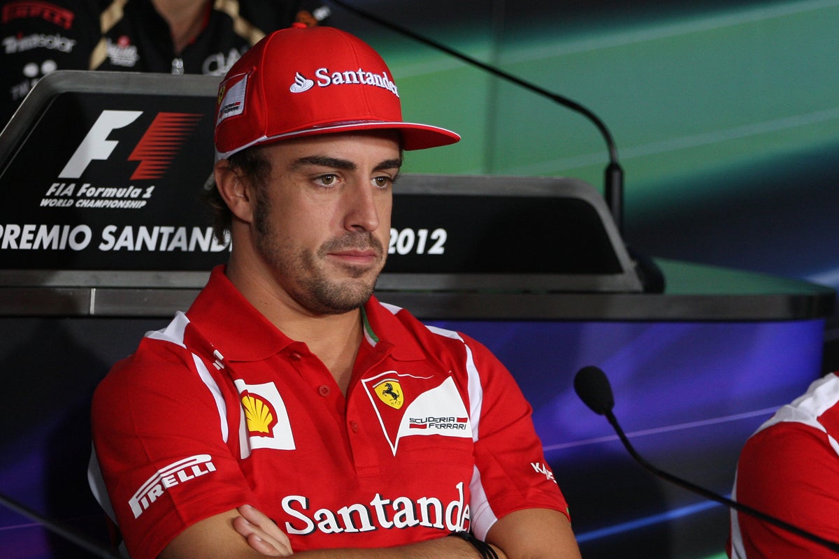 La Mesa de redacción: 'Alonso está más sociable desde que tiene twitter' La Mesa de redacción: 'Alonso está más sociable desde que tiene twitter'