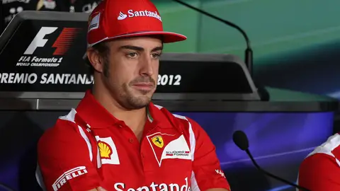 Fernando Alonso en rueda de prensa Fernando Alonso en rueda de prensa