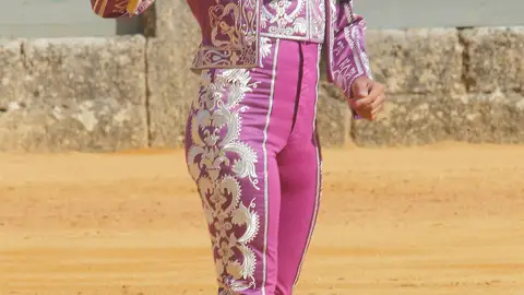El diestro durante la Corrida Goyesca El diestro durante la Corrida Goyesca