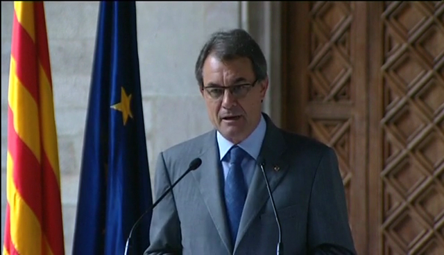 La mirada de Vallés: ¿Una conspiración contra Cataluña? La mirada de Vallés: ¿Una conspiración contra Cataluña?