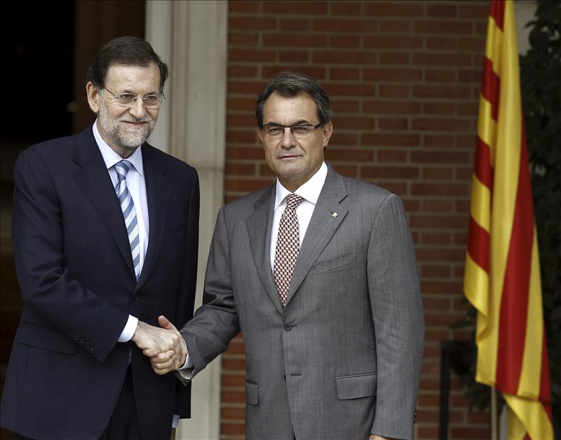Tertulia: Financiación autonómica y negociación con Cataluña Tertulia: Financiación autonómica y negociación con Cataluña