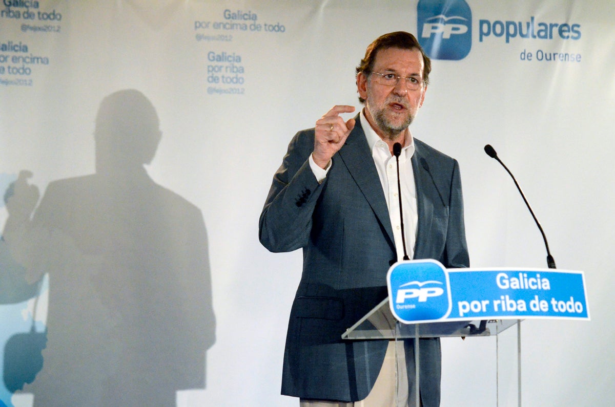 La mirada de Vallés: Rajoy llega al desfile sin pedir el rescate La mirada de Vallés: Rajoy llega al desfile sin pedir el rescate