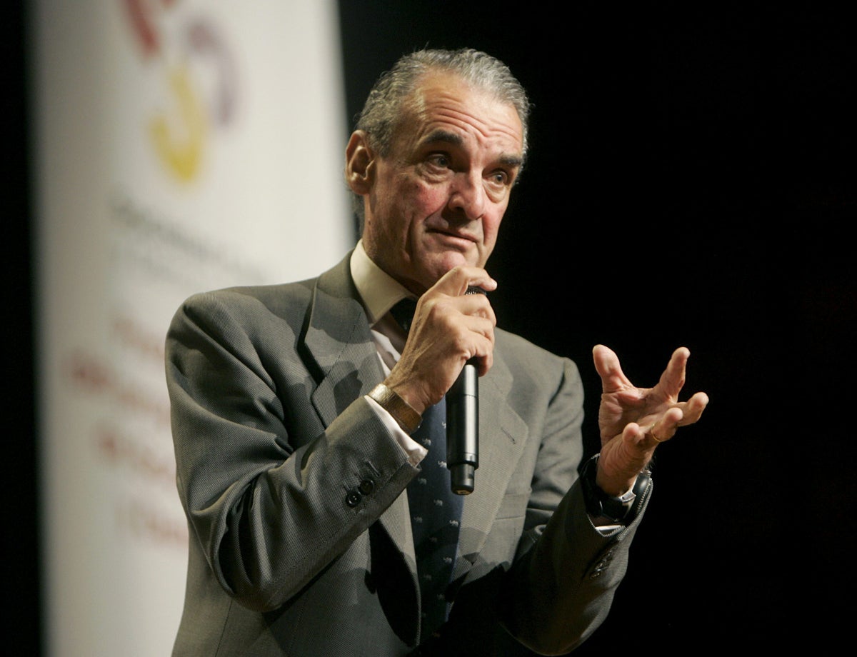 Mario Conde repatrió dinero desde 8 países mientras se declaraba insolvente Mario Conde repatrió dinero desde 8 países mientras se declaraba insolvente