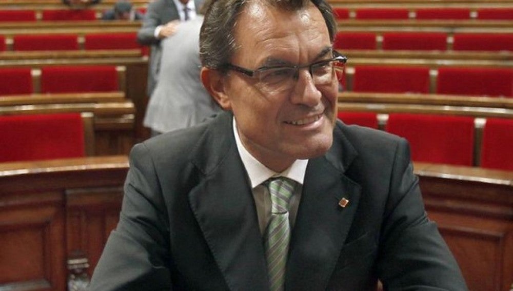 Artur Mas, en el hemiciclo del Parlament de Catalunya