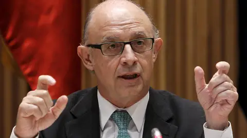 Cristóbal Montoro durante la rueda de prensa Cristóbal Montoro durante la rueda de prensa