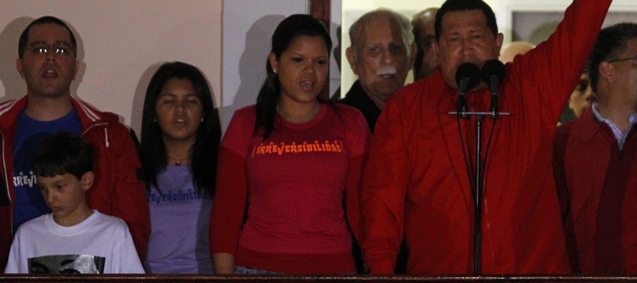 Chavez vuelve a ganar las elecciones presidenciales Chavez vuelve a ganar las elecciones presidenciales