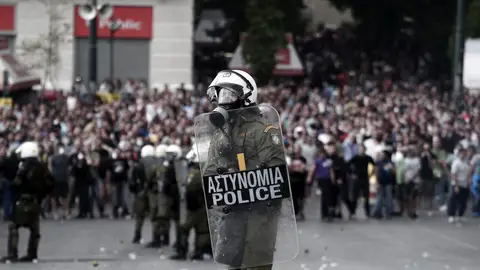 Protestas en Grecia tras la visita de Merkel Protestas en Grecia tras la visita de Merkel