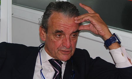 Finaliza el registro de la casa de Mario Conde tras más de 14 horas Finaliza el registro de la casa de Mario Conde tras más de 14 horas