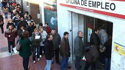 El desempleo alcanza el 26% en Espa&ntilde;a