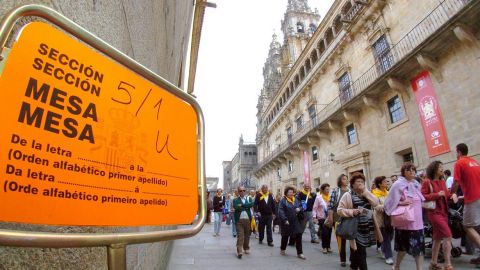Colegio electoral en Santiago de Compostela