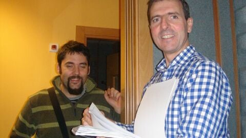 Alex M&uacute;jica y Jes&uacute;s I&ntilde;igo del Bar Abaco