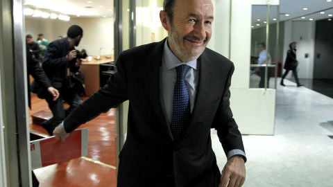 Alfredo P&eacute;rez Rubalcaba, tras comparecer ante los medios