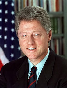 Tertulia zona cero: el interés de Clinton por los extraterrestres Tertulia zona cero: el interés de Clinton por los extraterrestres