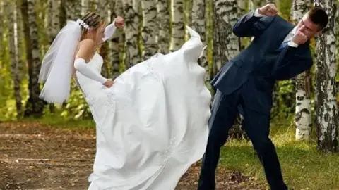 Pelea de novios Pelea de novios