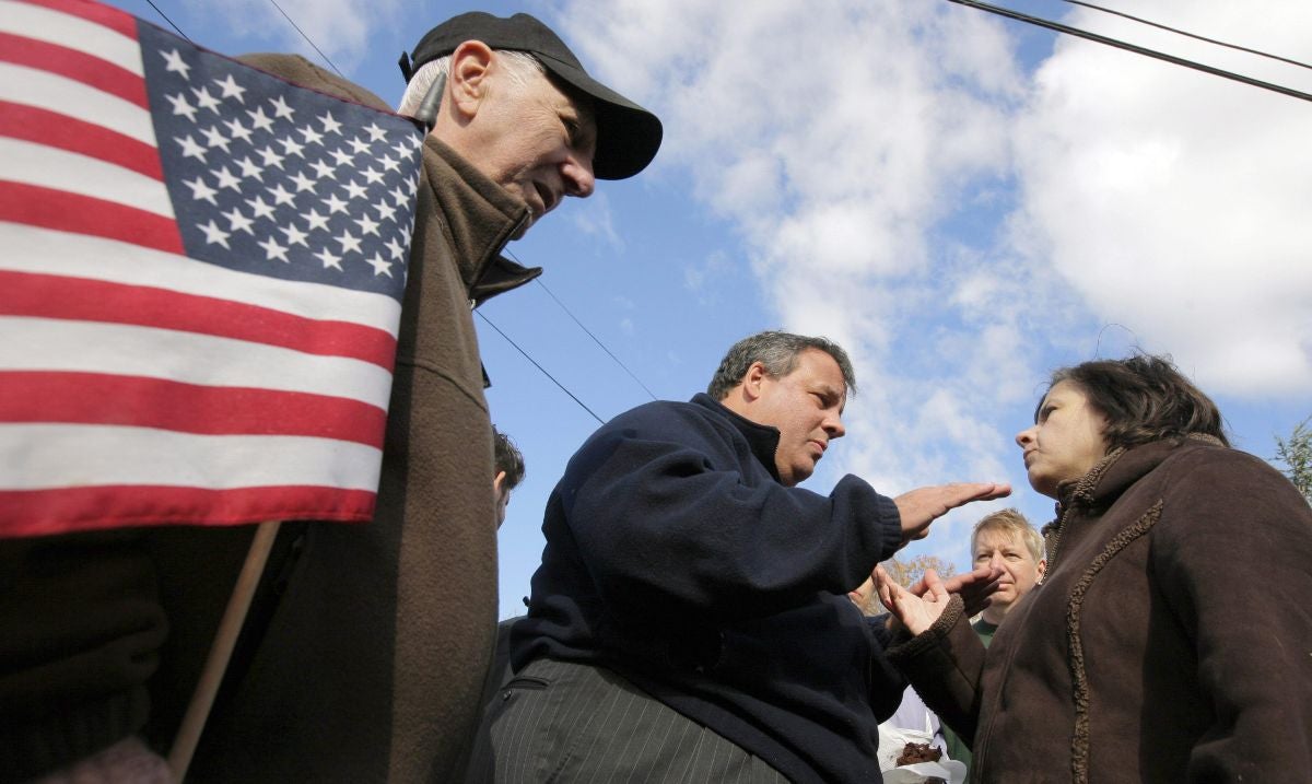 A Cien Millas De Manhattan: Chris Christie y el escándalo del Puente George Washington A Cien Millas De Manhattan: Chris Christie y el escándalo del Puente George Washington