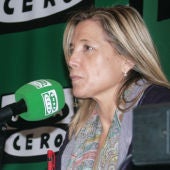 Joana Ortega a punt de contestar a les preguntes de 'El Candidat'