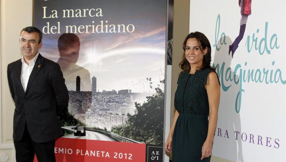 Lorenzo Silva y Mara Torres presentan los Premios Planeta 2012