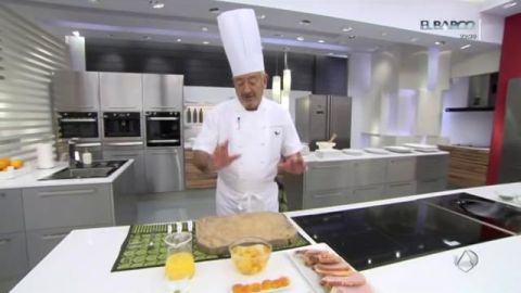 Karlos Argui&ntilde;ano