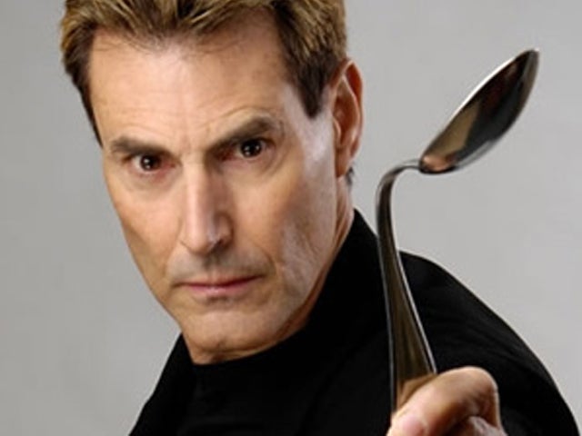 Uri Geller: “Un informe de la CIA señala que tengo poderes paranormales” Uri Geller: “Un informe de la CIA señala que tengo poderes paranormales”