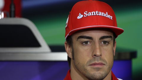 Alonso, pensativo en Interlagos