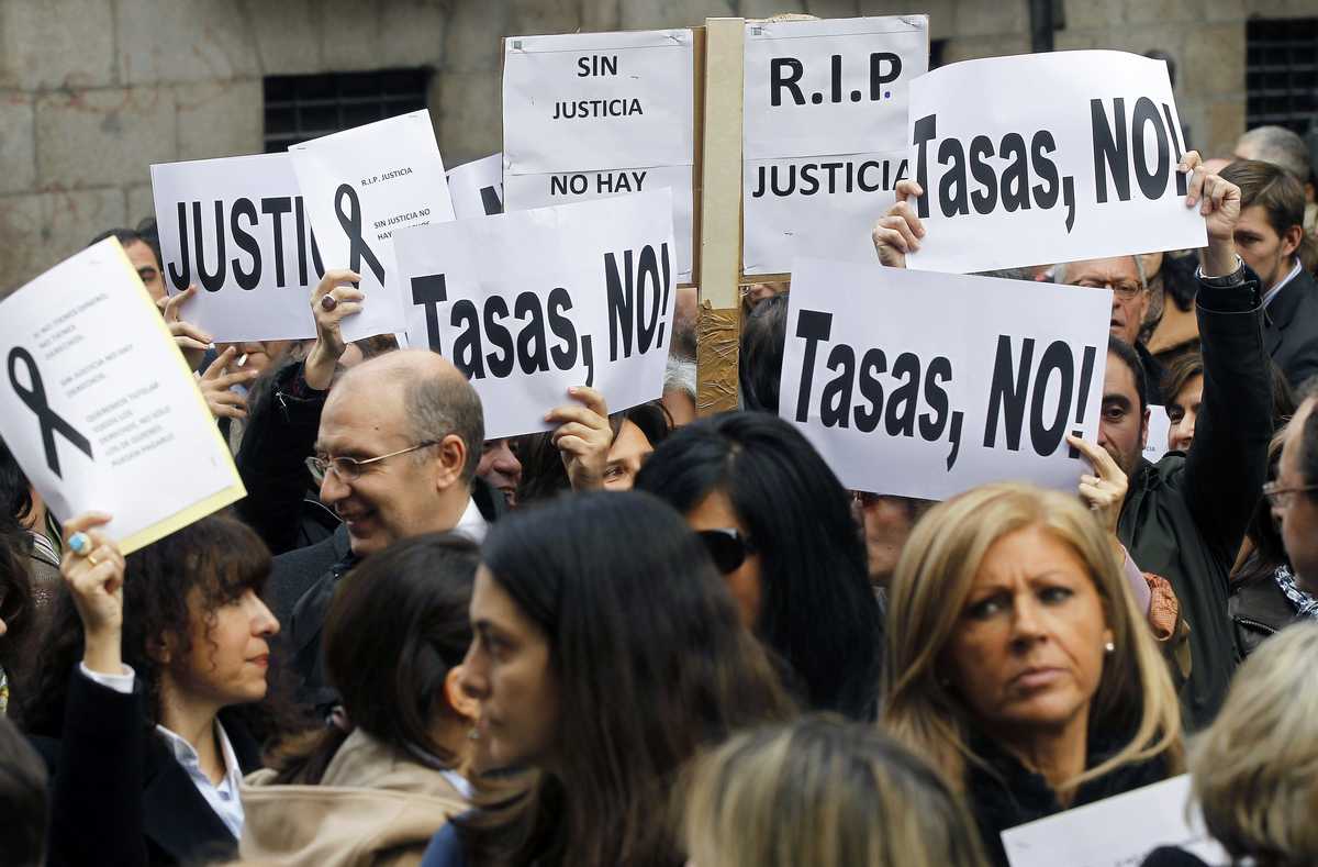 Tertulia: ¿Tendrá efecto el parón de jueces, abogados y fiscales? Tertulia: ¿Tendrá efecto el parón de jueces, abogados y fiscales?