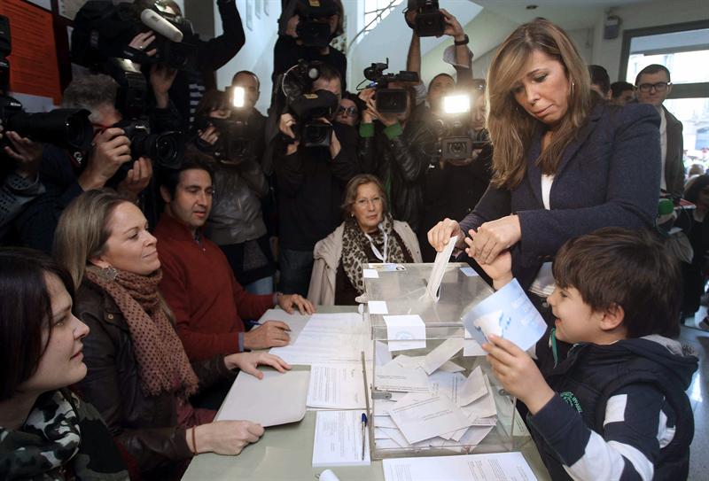 Normalidad y gran afluencia de votantes en las elecciones catalanas Normalidad y gran afluencia de votantes en las elecciones catalanas