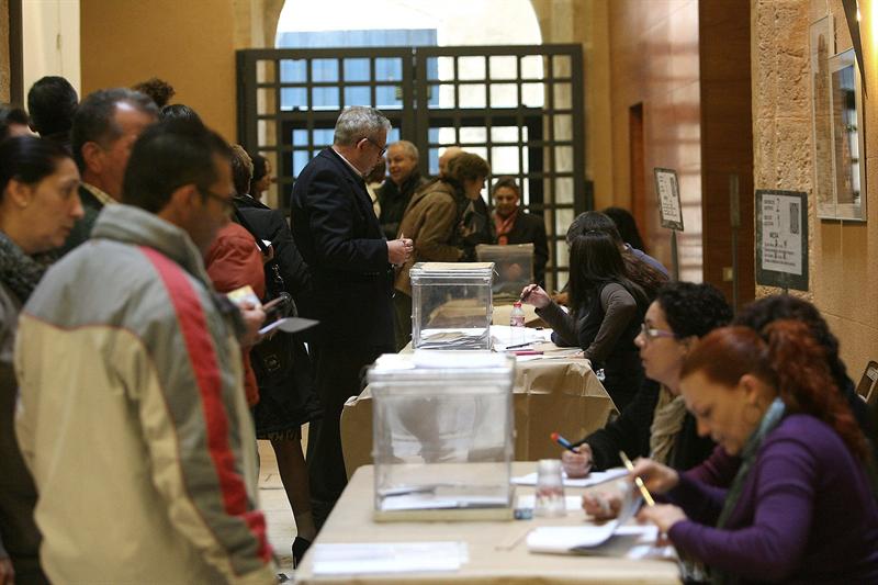 La participación en Cataluña sube 4,5 puntos respecto a 2010 La participación en Cataluña sube 4,5 puntos respecto a 2010