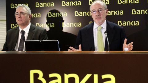  El expresidente de Bankia, Rodrigo Rato con el exconsejero delegado, Francisco Verd&uacute;